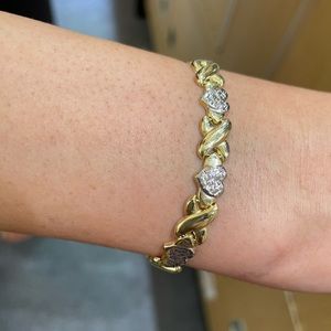 10kt X heart bracelet